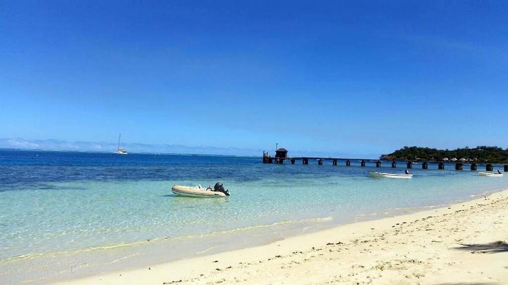 Ratu Kini Dive & Stay Остров Мана Экстерьер фото